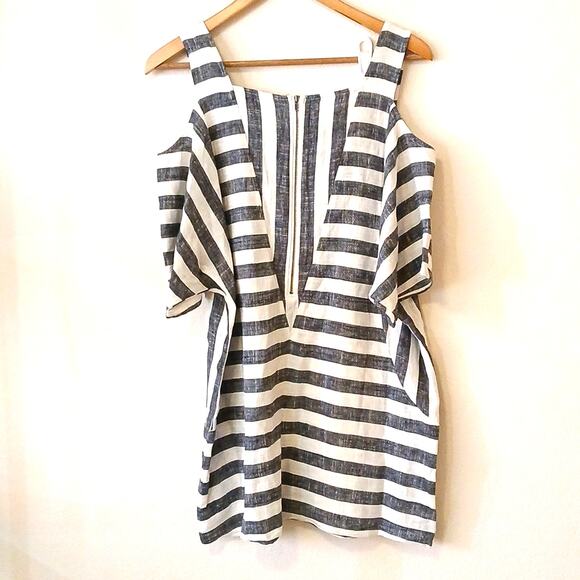 Soft Surroundings cold shoulder linen rayon blend striped tunic top - Picture 3 of 7